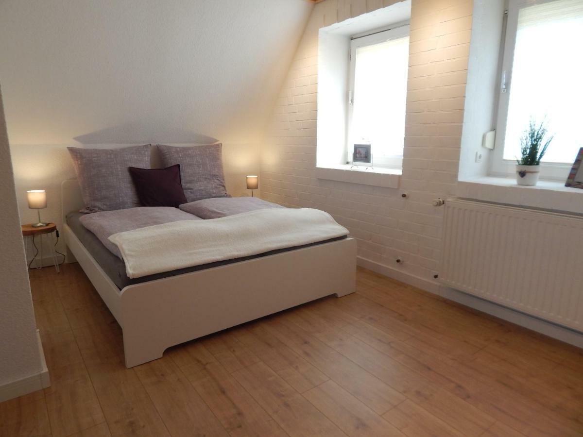 Renate Holiday home Leer